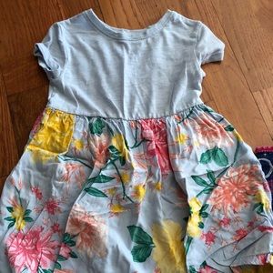 2T super pretty blue and floral dress